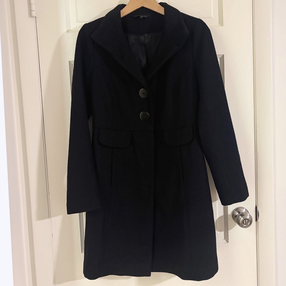 Le Chateau Black Wool Blend Two Button Coat Made in Canada Size Small 21019